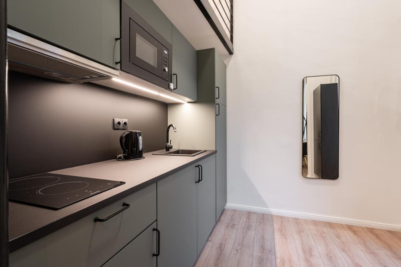 D24 - Historic Quarter Design Loft - Best Location By Bqa Budapest Bagian luar foto
